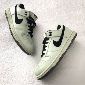 SOLD!! Nike Dunks Low Beijing Olympics 2008